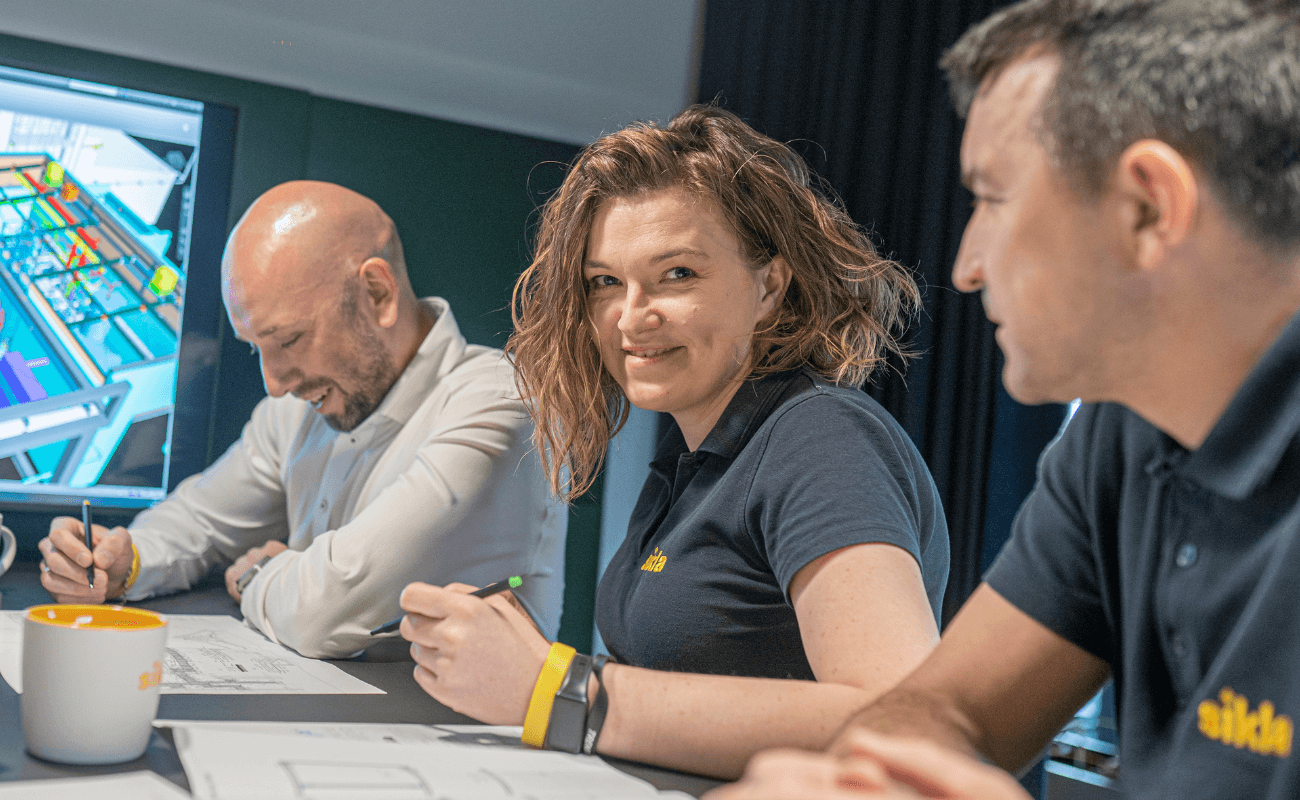 Sikla engineers at work